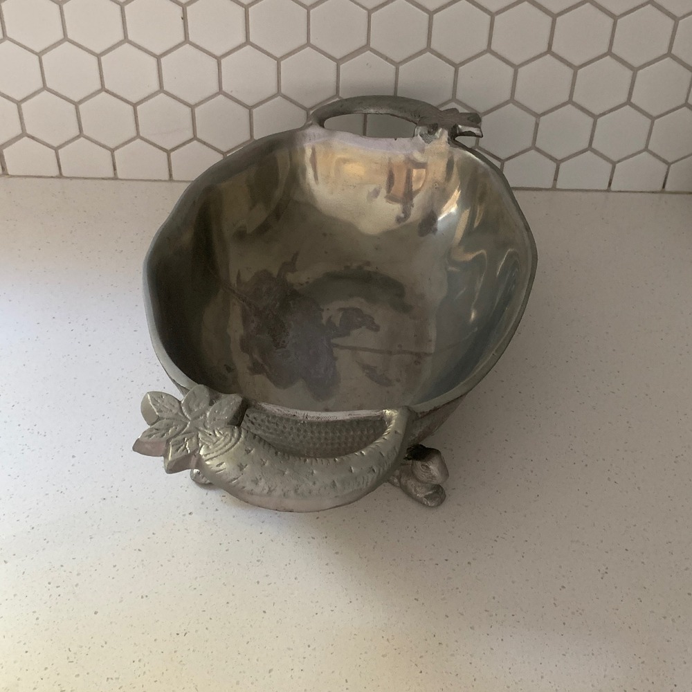Arthur Court Pewter Rabbit Footed Serving Bowl Carrot Handles 18.5 Inch Easter - Picture 8 of 12